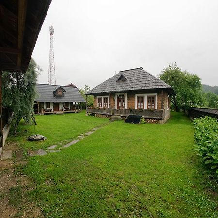 Вилла Casa Bunicii Din Bucovina Вама Экстерьер фото