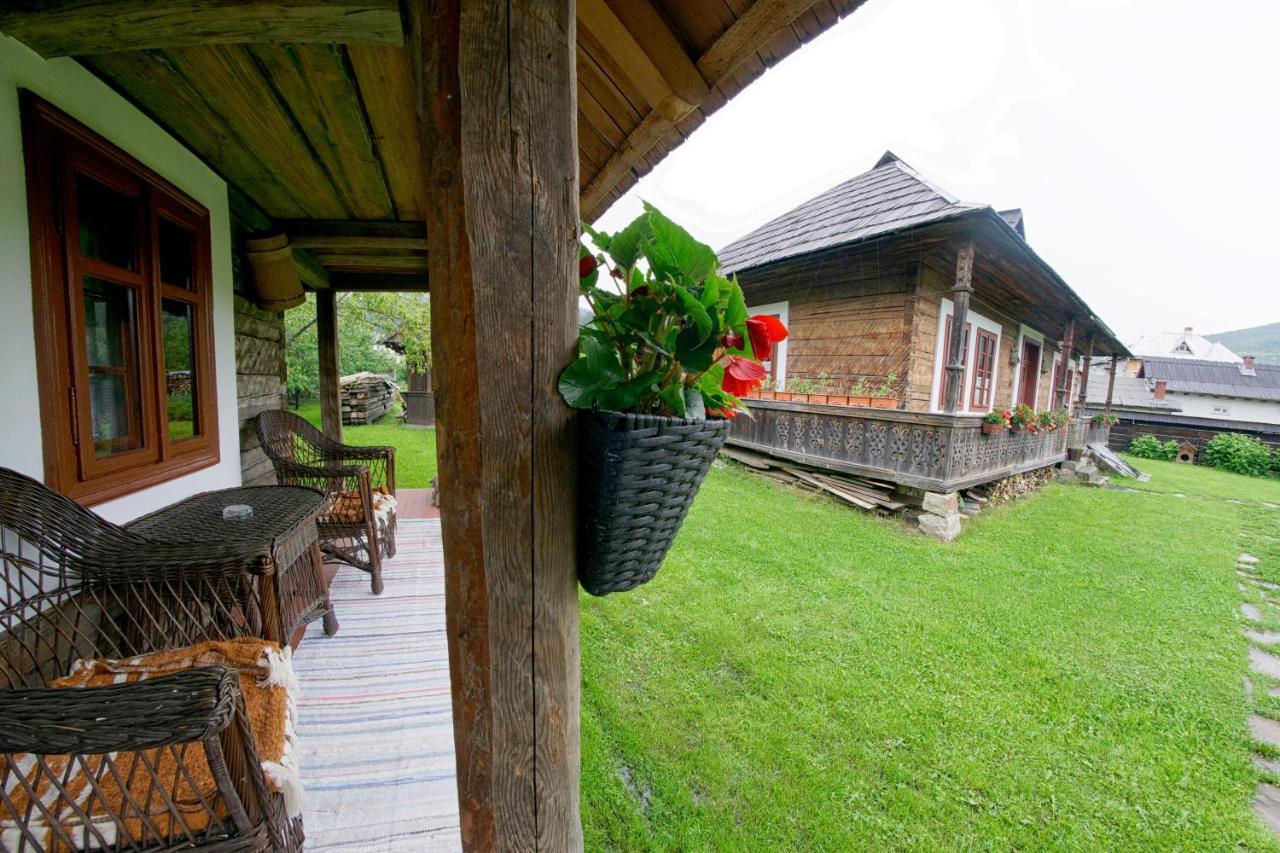 Вилла Casa Bunicii Din Bucovina Вама Экстерьер фото