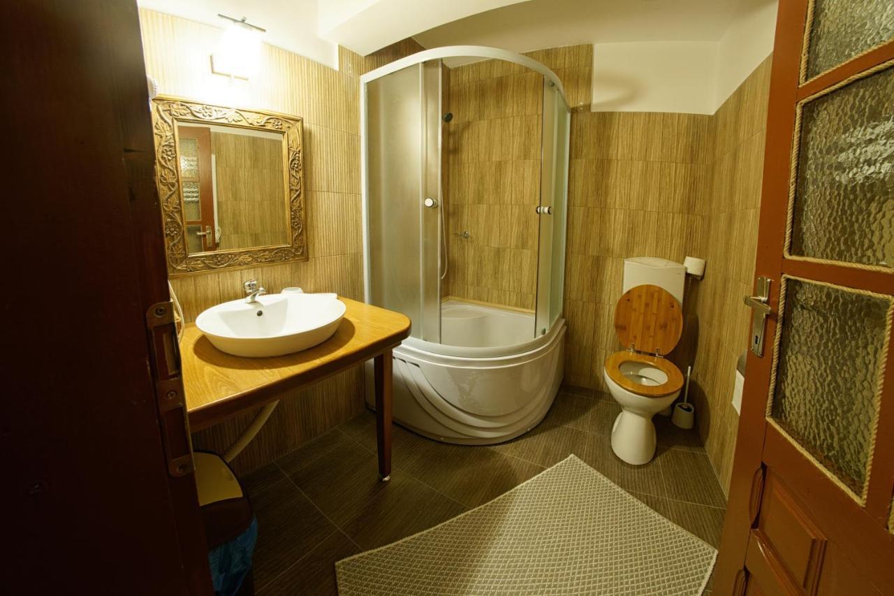 Вилла Casa Bunicii Din Bucovina Вама Экстерьер фото